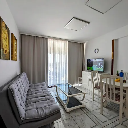 Apartment In Americas With Ocean View